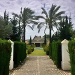 Finca Monasterio Hotell San Martín