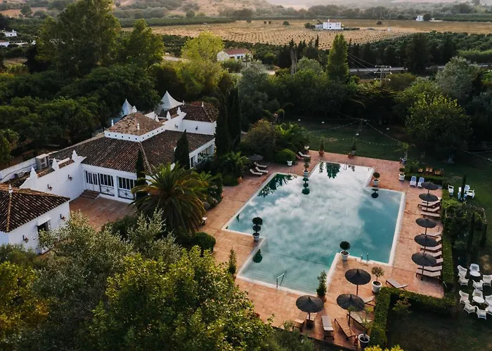 Ξενοδοχείο Monasterio 4*